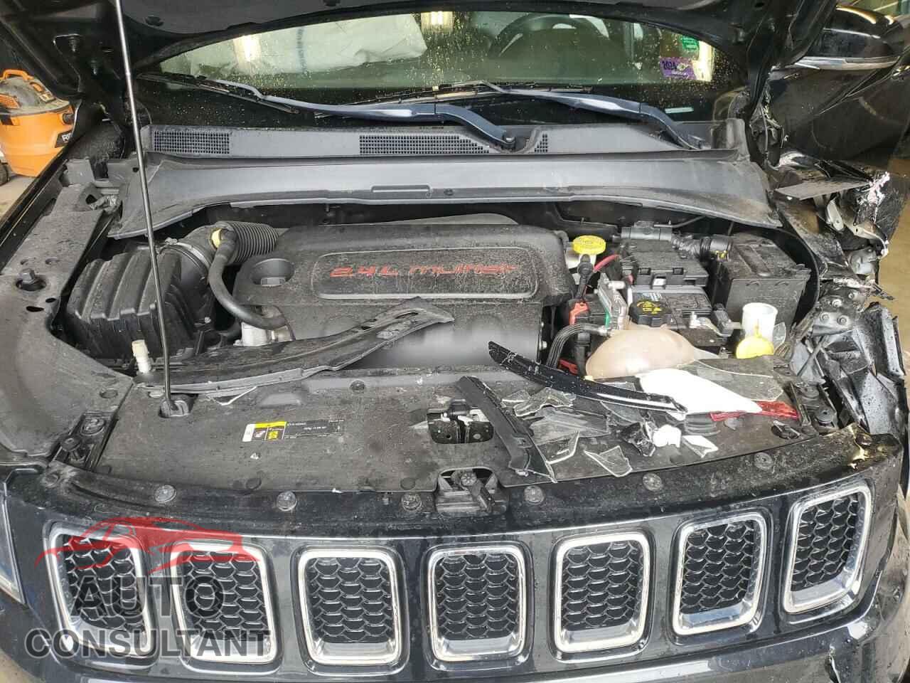 JEEP COMPASS 2018 - 3C4NJDCB2JT266227