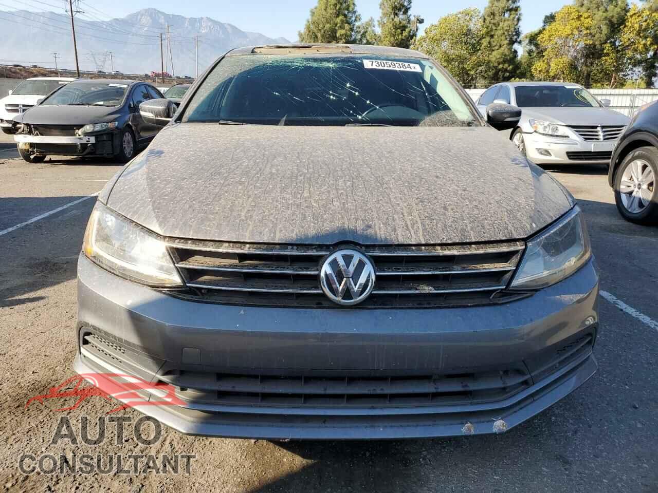 VOLKSWAGEN JETTA 2017 - 3VWDB7AJ8HM371649