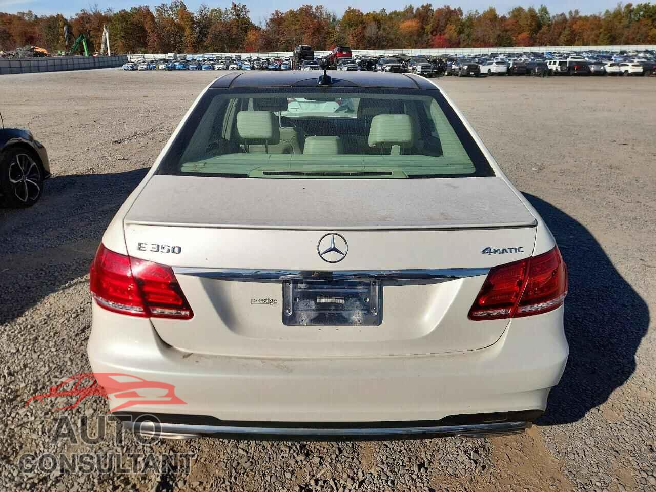 MERCEDES-BENZ E-CLASS 2015 - WDDHF8JB0FB160639