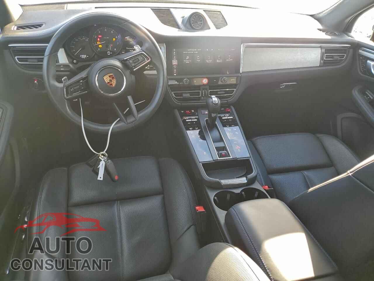 PORSCHE MACAN BASE 2023 - WP1AA2A54PLB21676