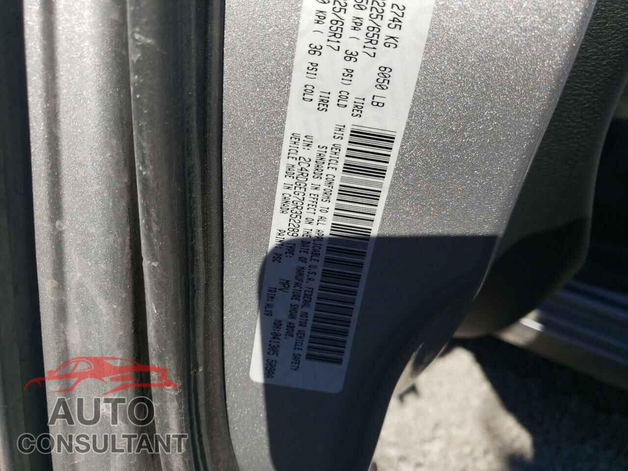 DODGE CARAVAN 2016 - 2C4RDGEG7GR352289