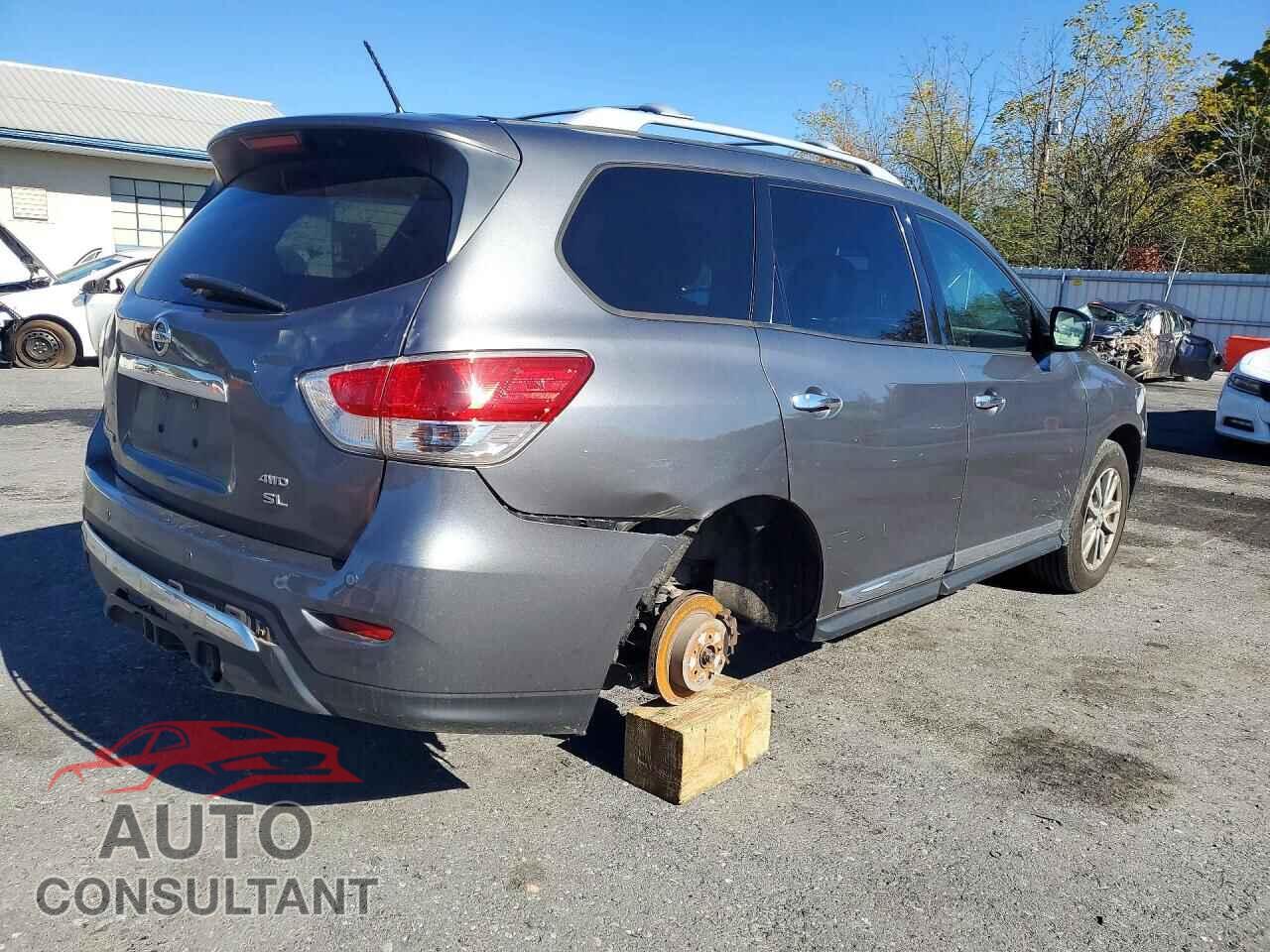 NISSAN PATHFINDER 2015 - 5N1AR2MM9FC609271