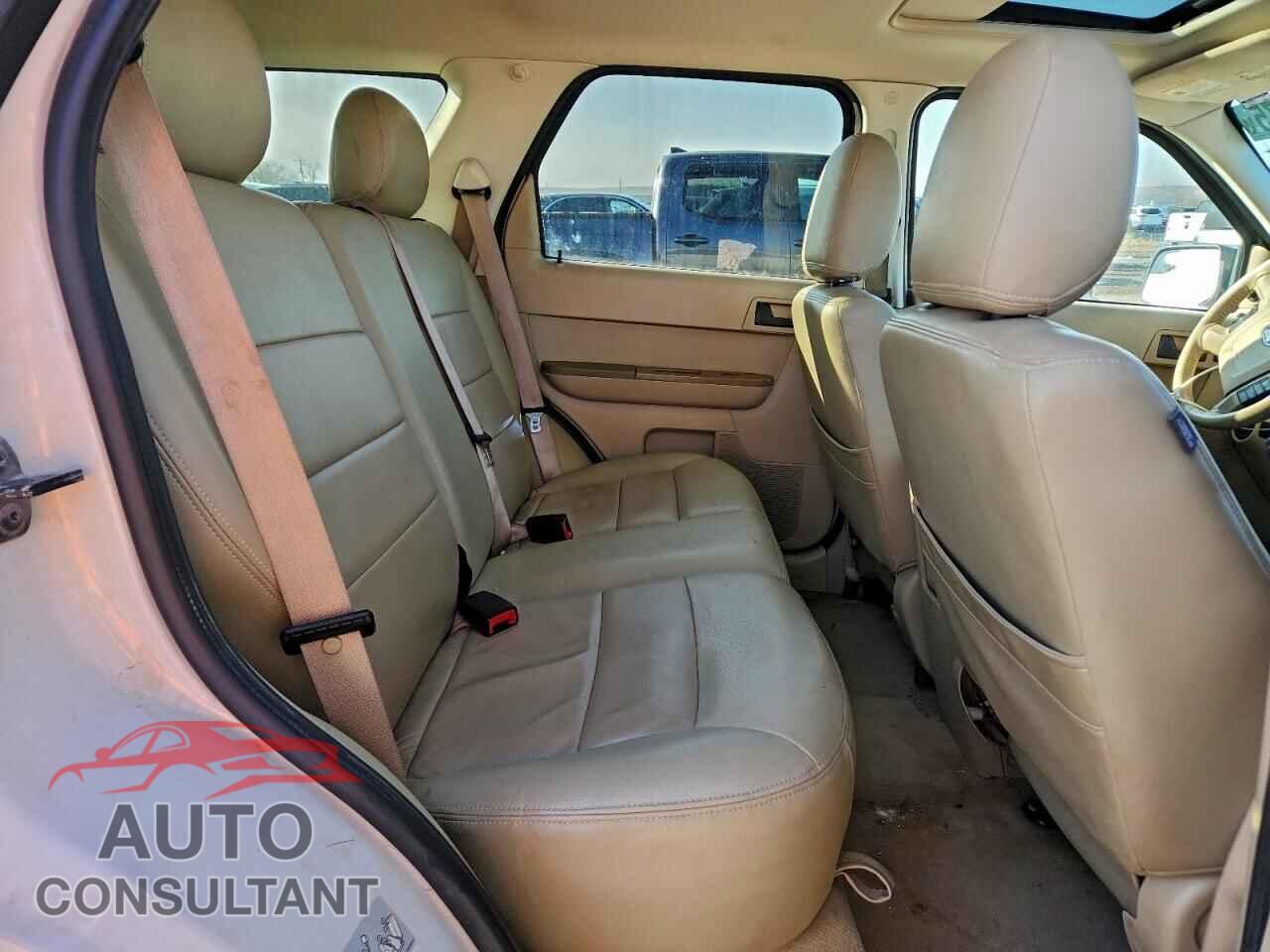 FORD ESCAPE 2011 - 1FMCU9DG8BKA62097