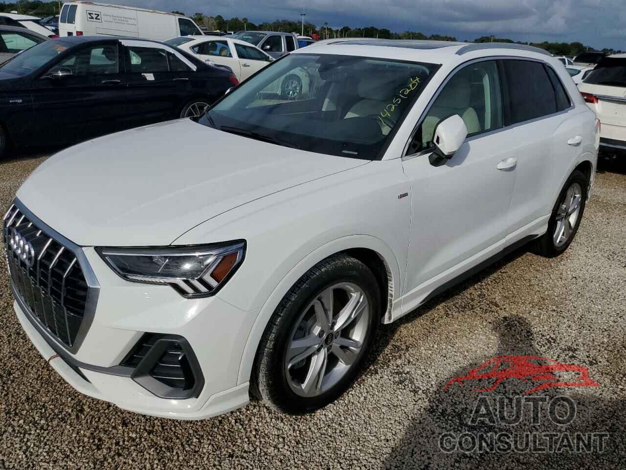 AUDI Q3 2024 - WA1EECF31R1020494