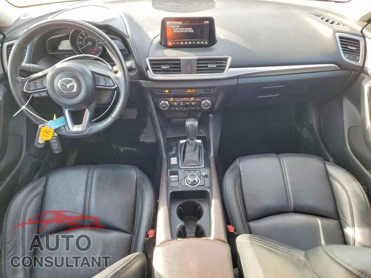 MAZDA 3 2017 - 3MZBN1V76HM132580