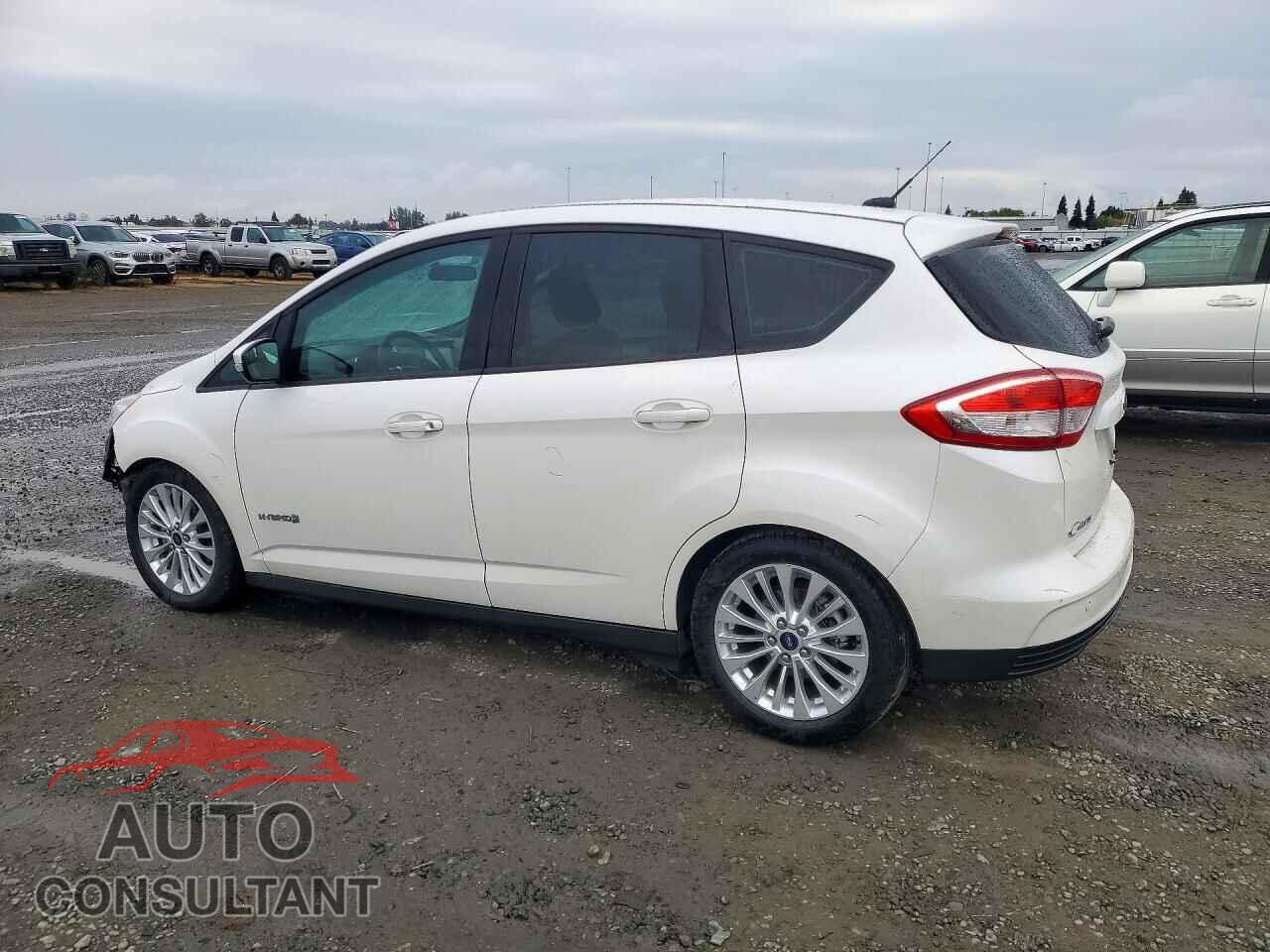 FORD CMAX 2018 - 1FADP5AU7JL101943