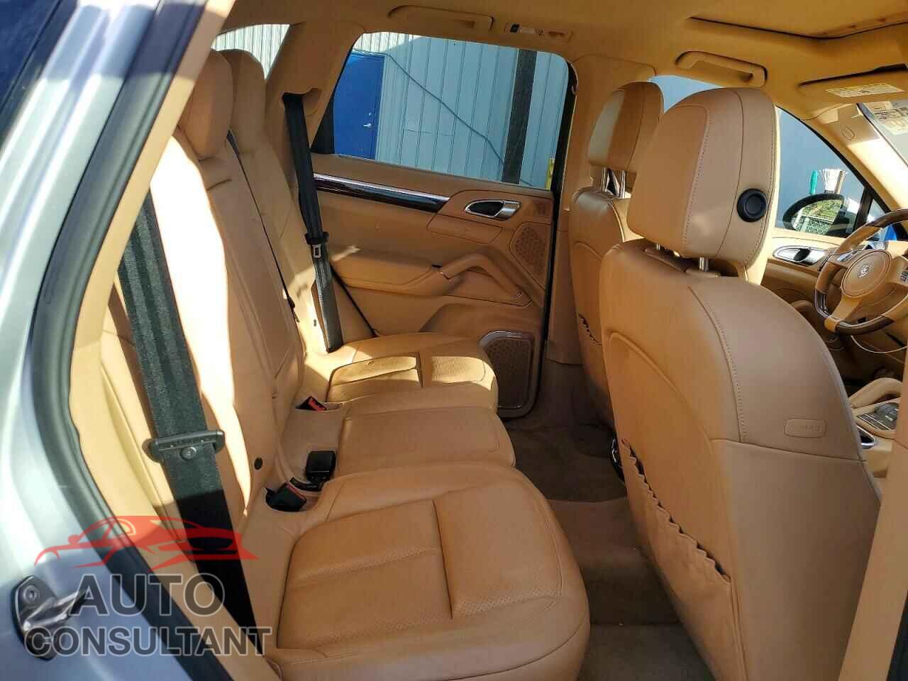 PORSCHE CAYENNE 2011 - WP1AE2A20BLA92602