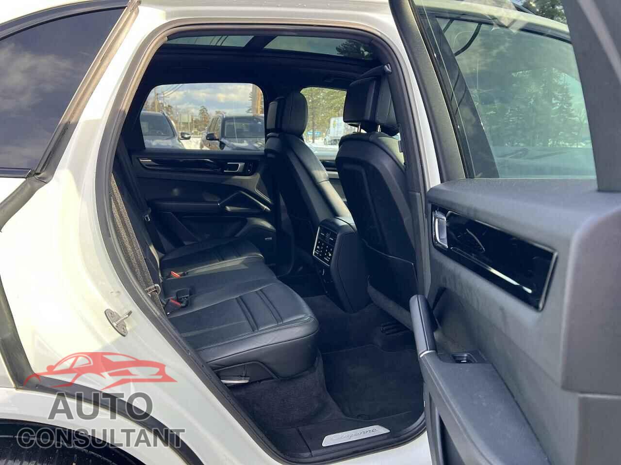 PORSCHE CAYENNE 2019 - WP1AA2AY4KDA09702