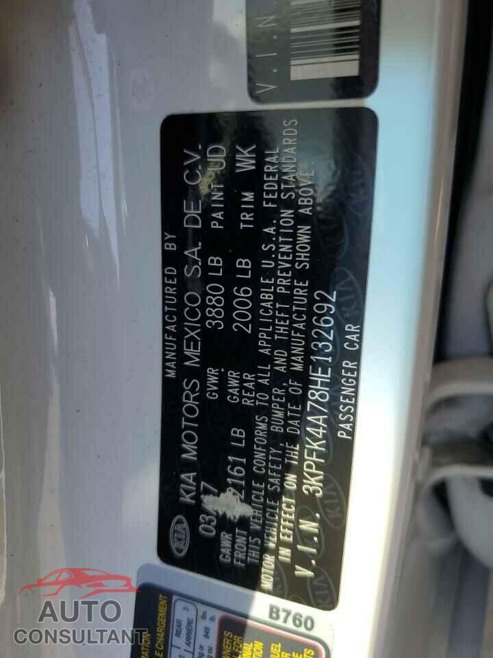 KIA FORTE 2017 - 3KPFK4A78HE132692
