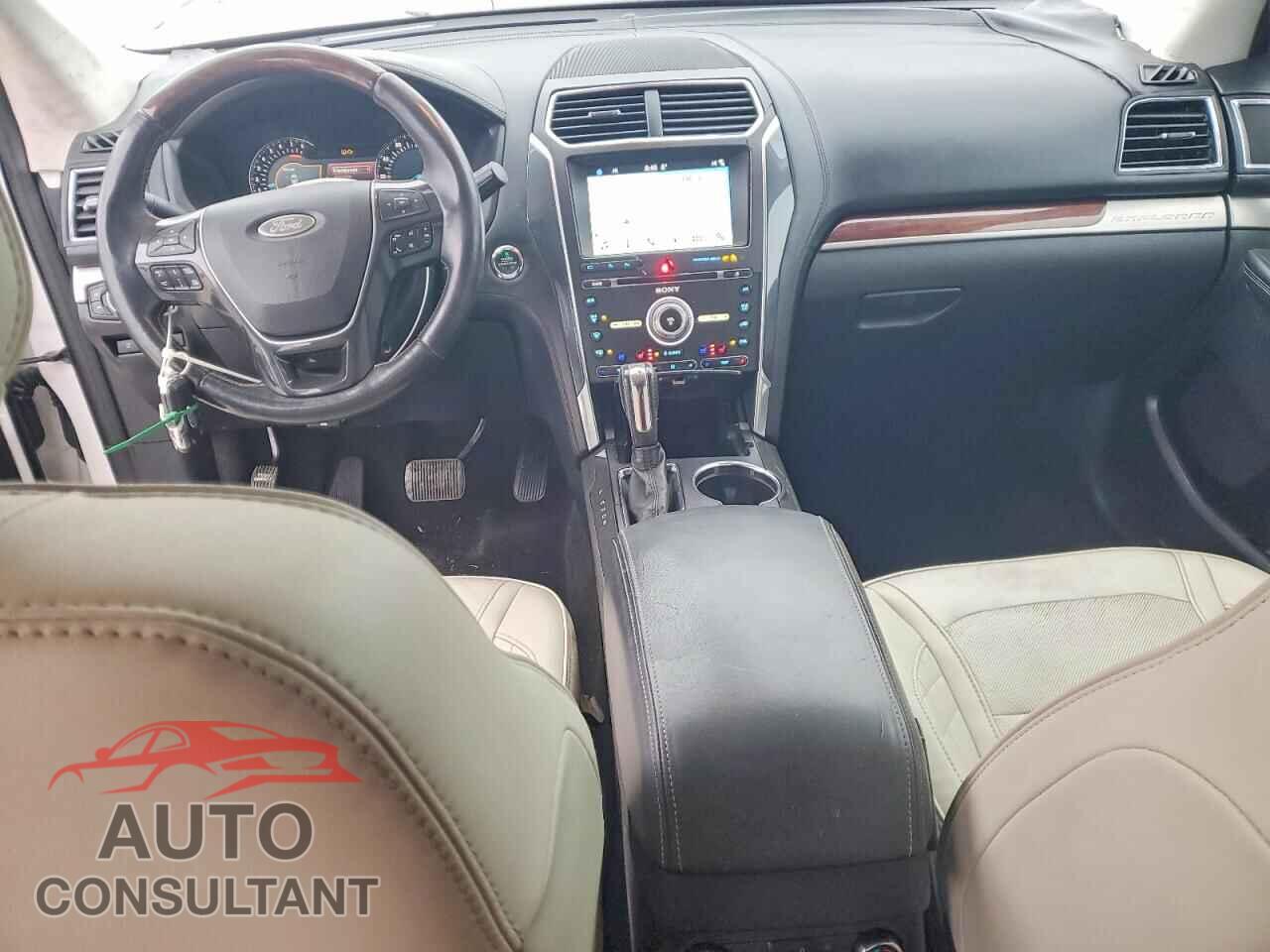 FORD EXPLORER 2017 - 1FM5K8HTXHGB27558
