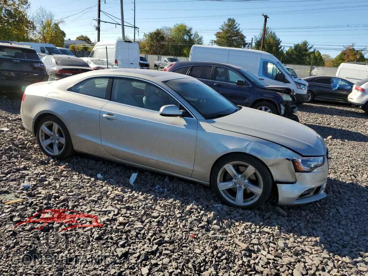 AUDI A5 2013 - WAULFAFR8DA015639