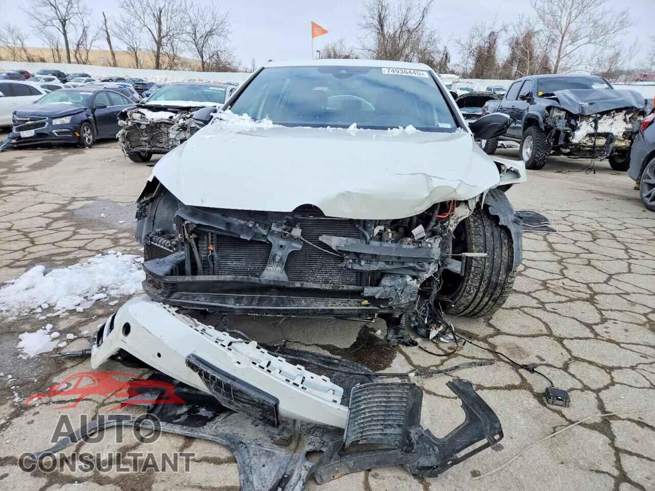 VOLKSWAGEN GOLF 2017 - WVWWF7AU0HW170855
