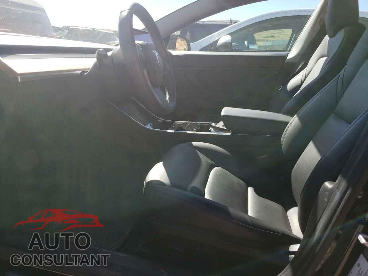 TESLA MODEL 3 2020 - 5YJ3E1EB1LF746252