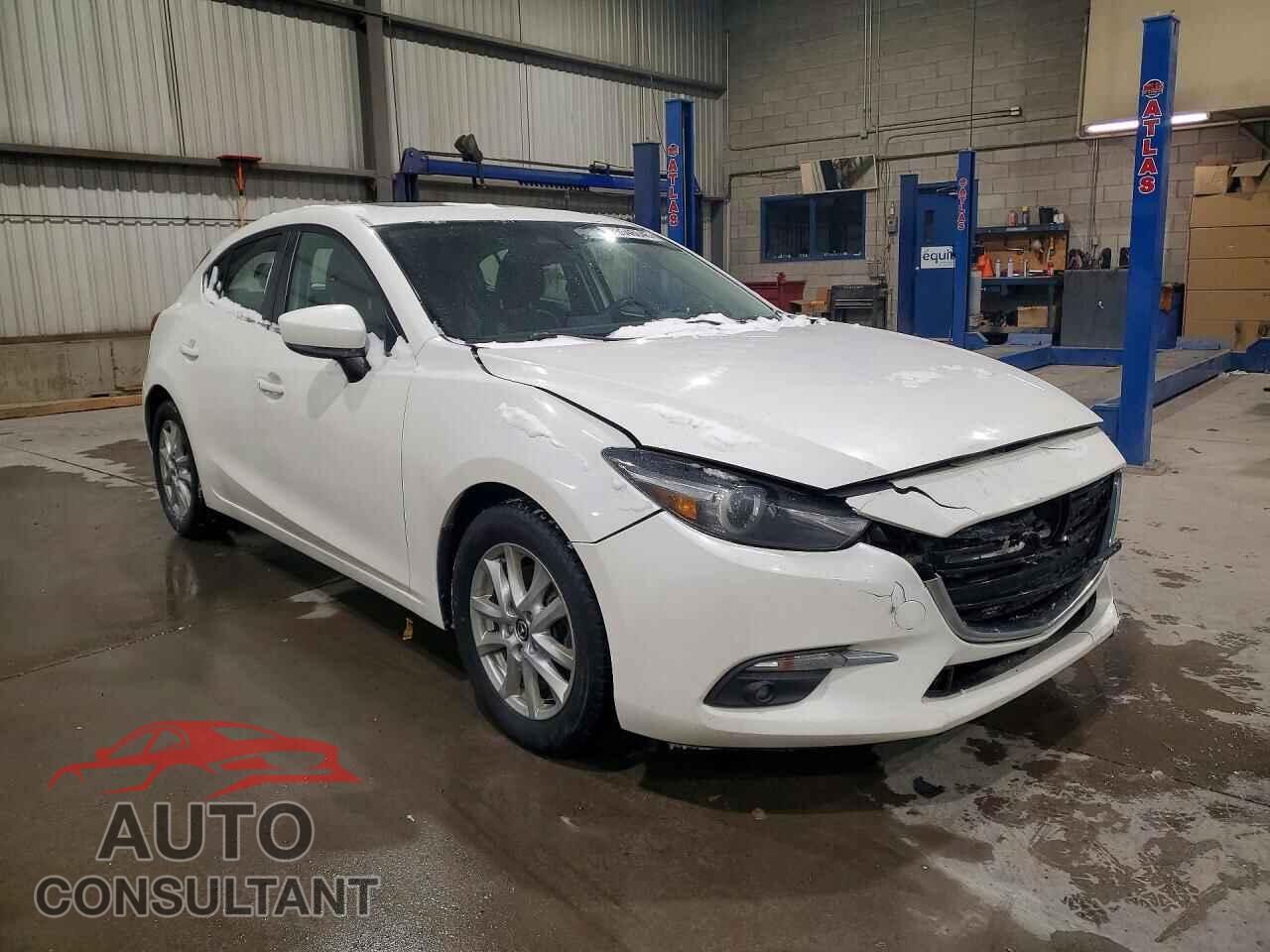 MAZDA 3 2017 - JM1BN1M34H1141759