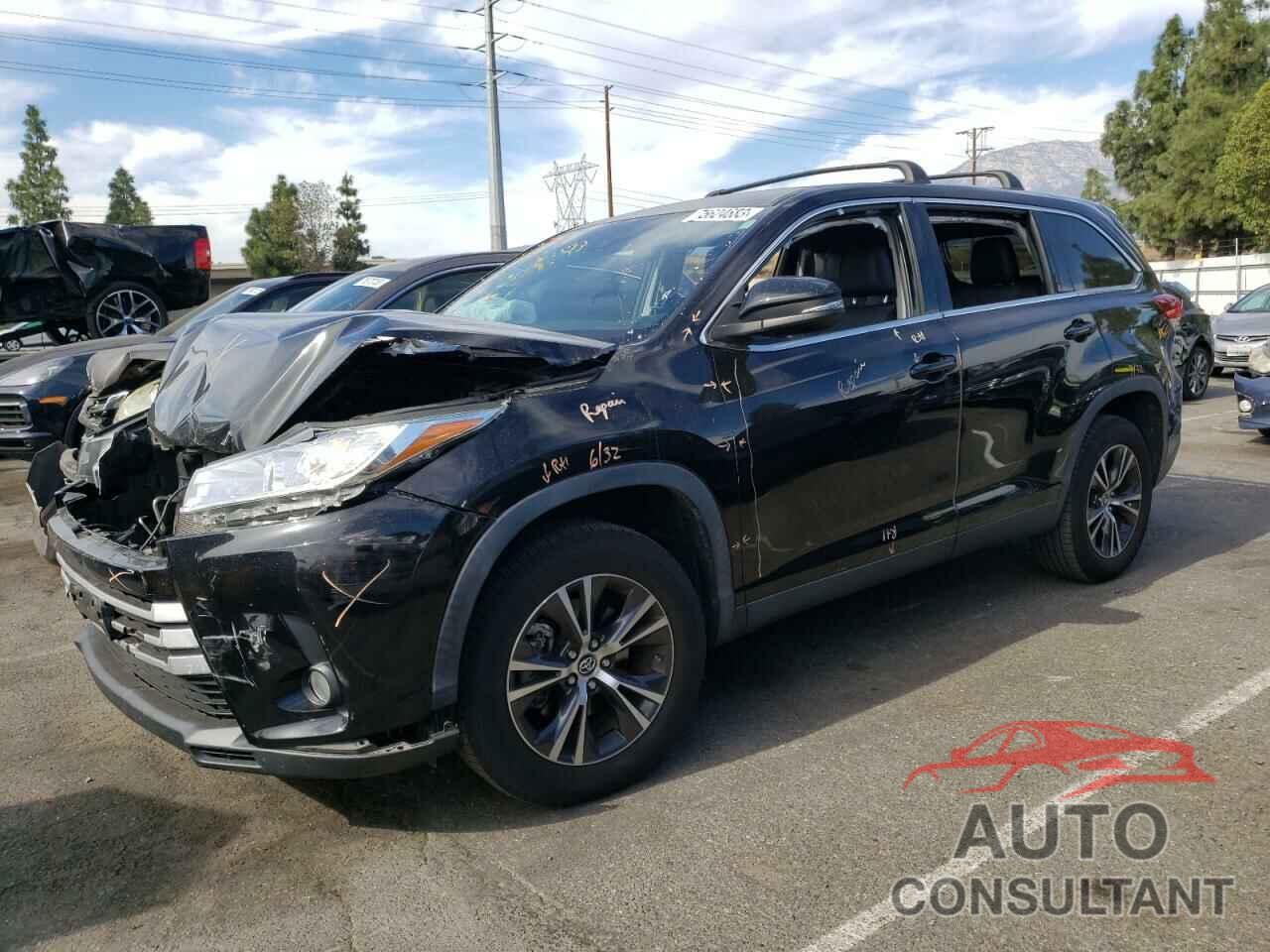 TOYOTA HIGHLANDER 2019 - 5TDZZRFH8KS356114