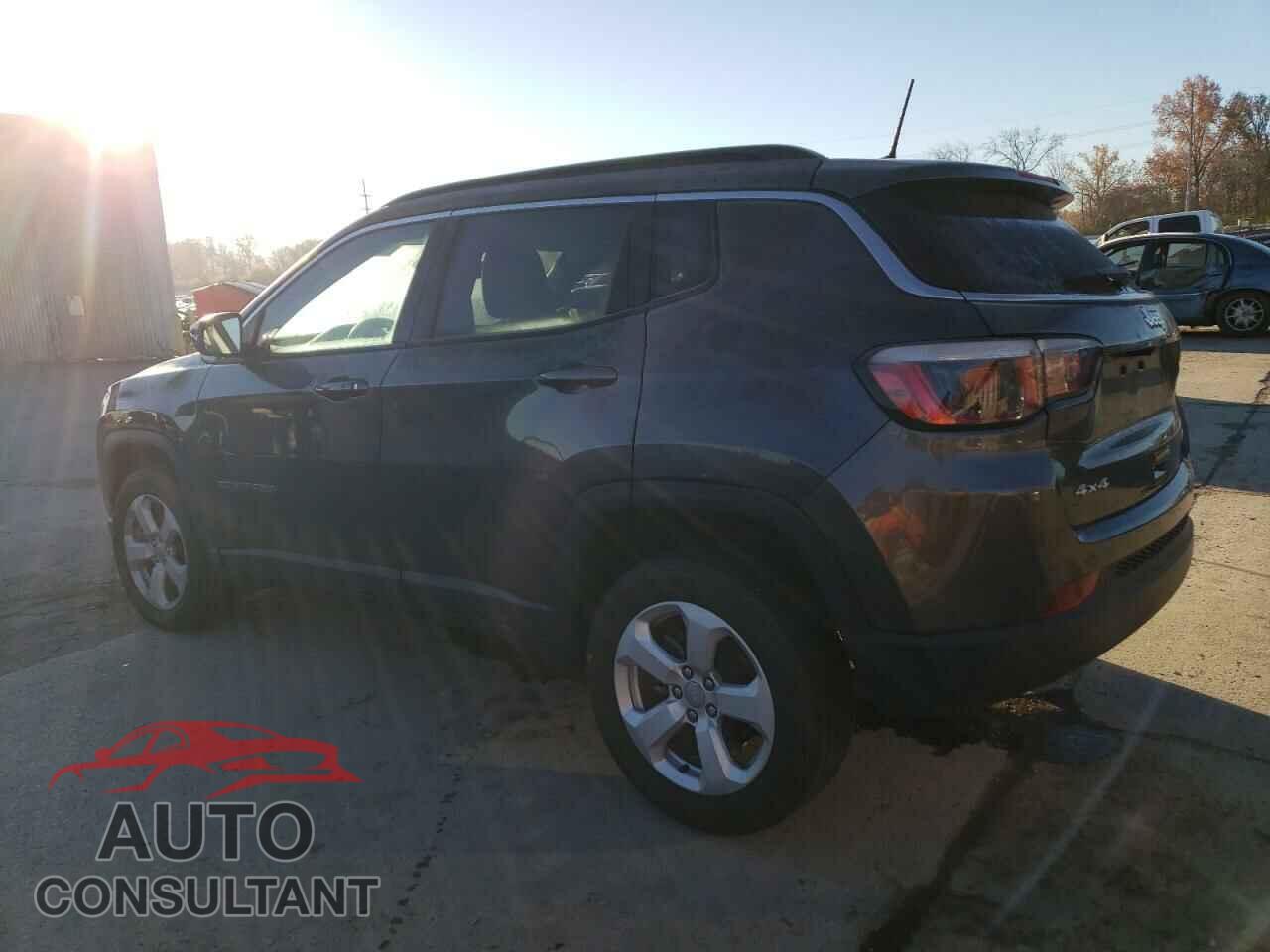 JEEP COMPASS 2018 - 3C4NJDBB9JT320771