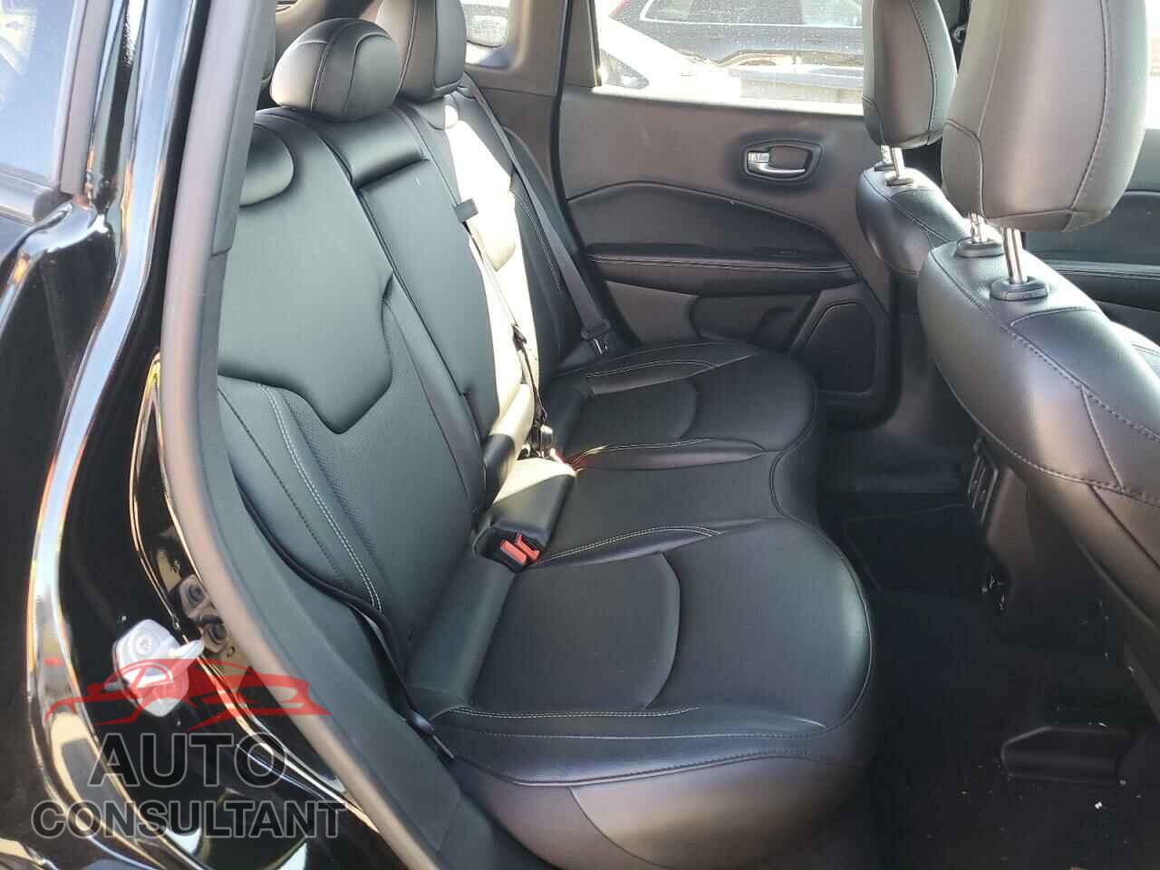 JEEP COMPASS 2021 - 3C4NJDEBXMT524477