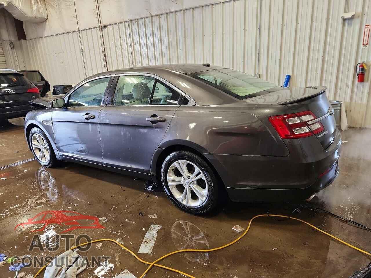 FORD TAURUS 2016 - 1FAHP2E84GG107519