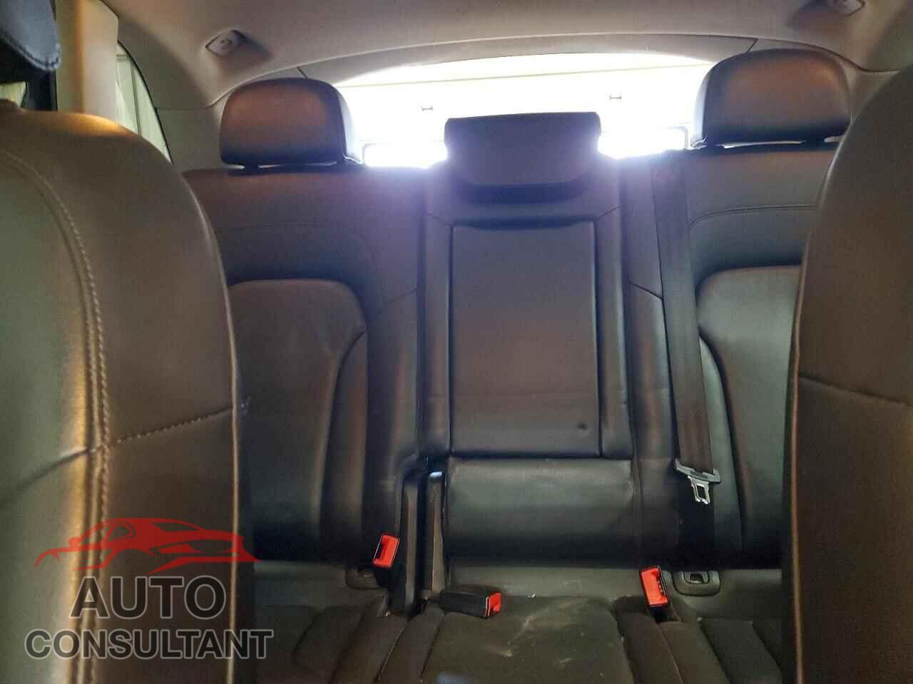 AUDI Q5 2012 - WA1CFAFP9CA039474