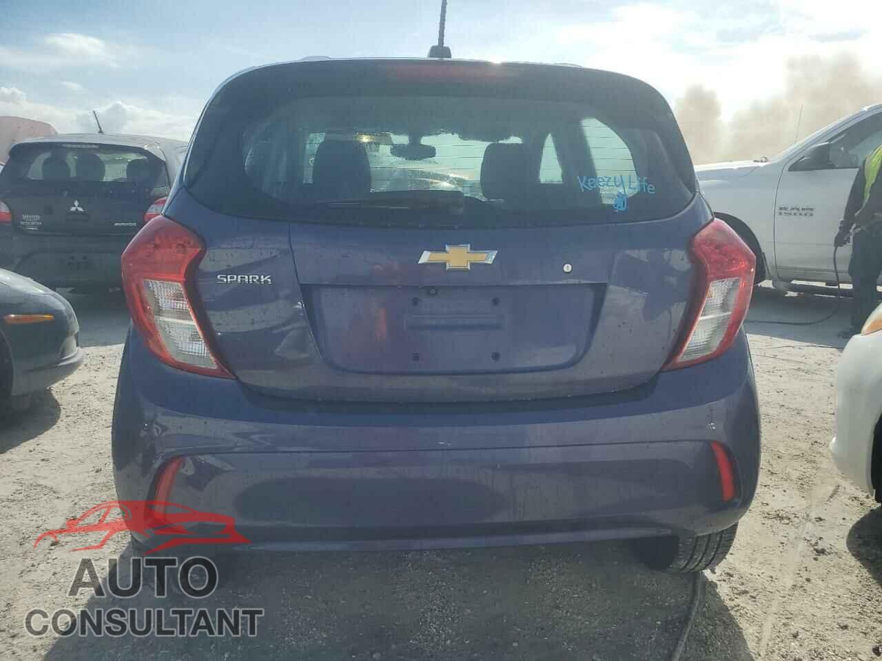 CHEVROLET SPARK 2017 - KL8CB6SA5HC822697