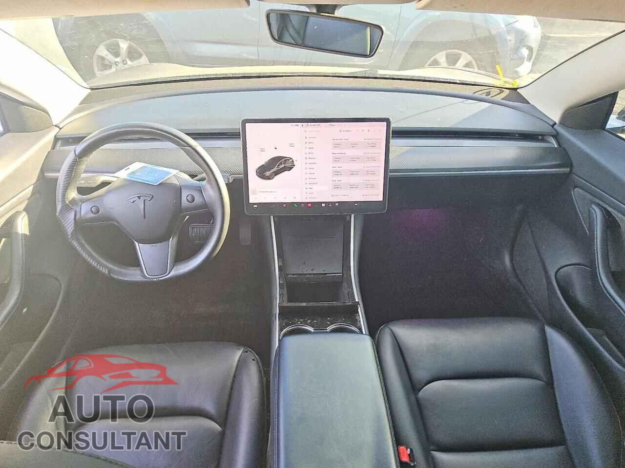 TESLA MODEL 3 2018 - 5YJ3E1EA7JF070166