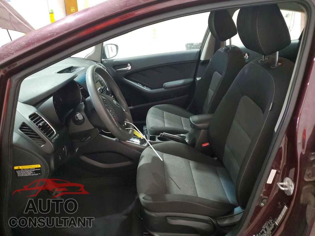 KIA FORTE 2017 - 3KPFK4A7XHE111004