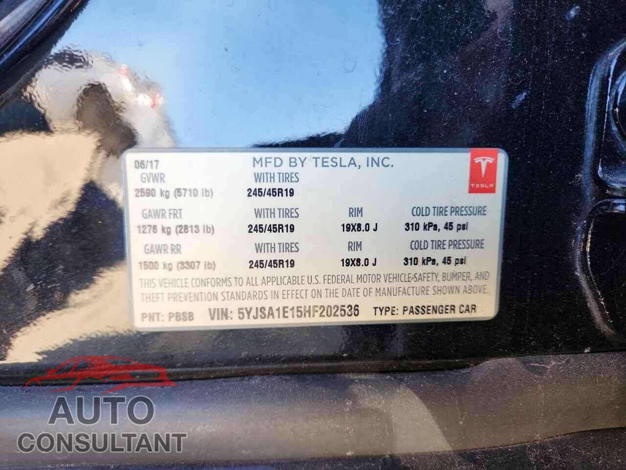 TESLA MODEL S 2017 - 5YJSA1E15HF202536