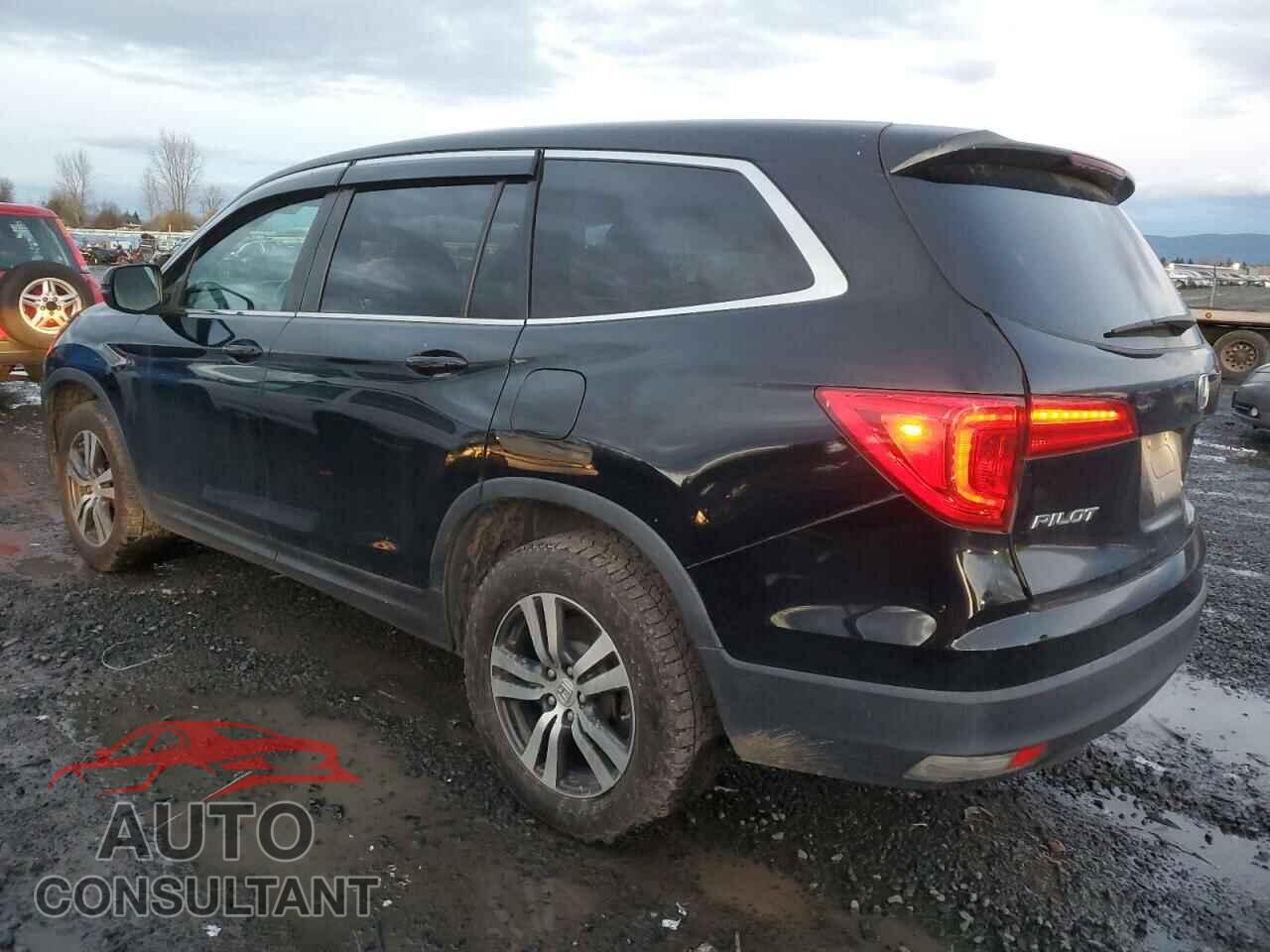 HONDA PILOT 2017 - 5FNYF6H53HB032961