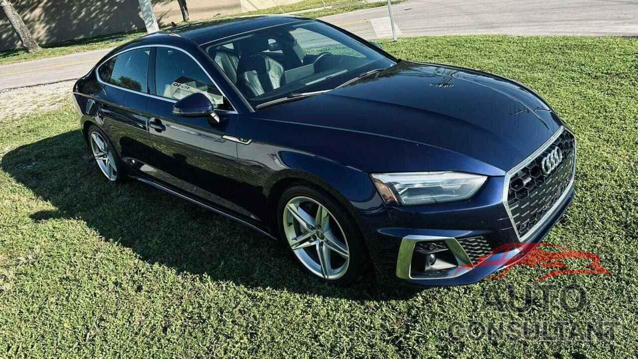 AUDI A5 2021 - WAUDACF54MA013186