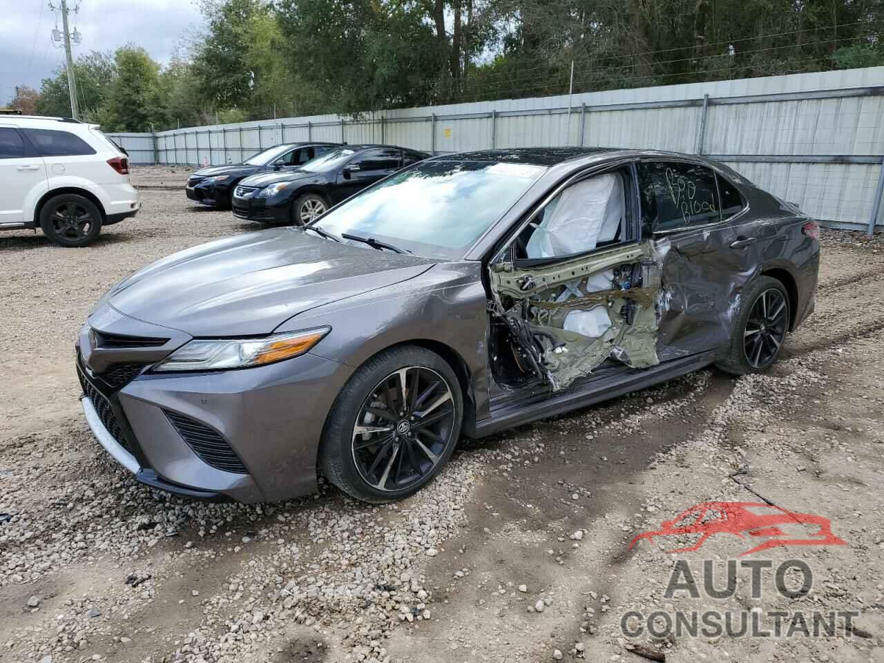 TOYOTA CAMRY 2019 - 4T1BZ1HK8KU030381