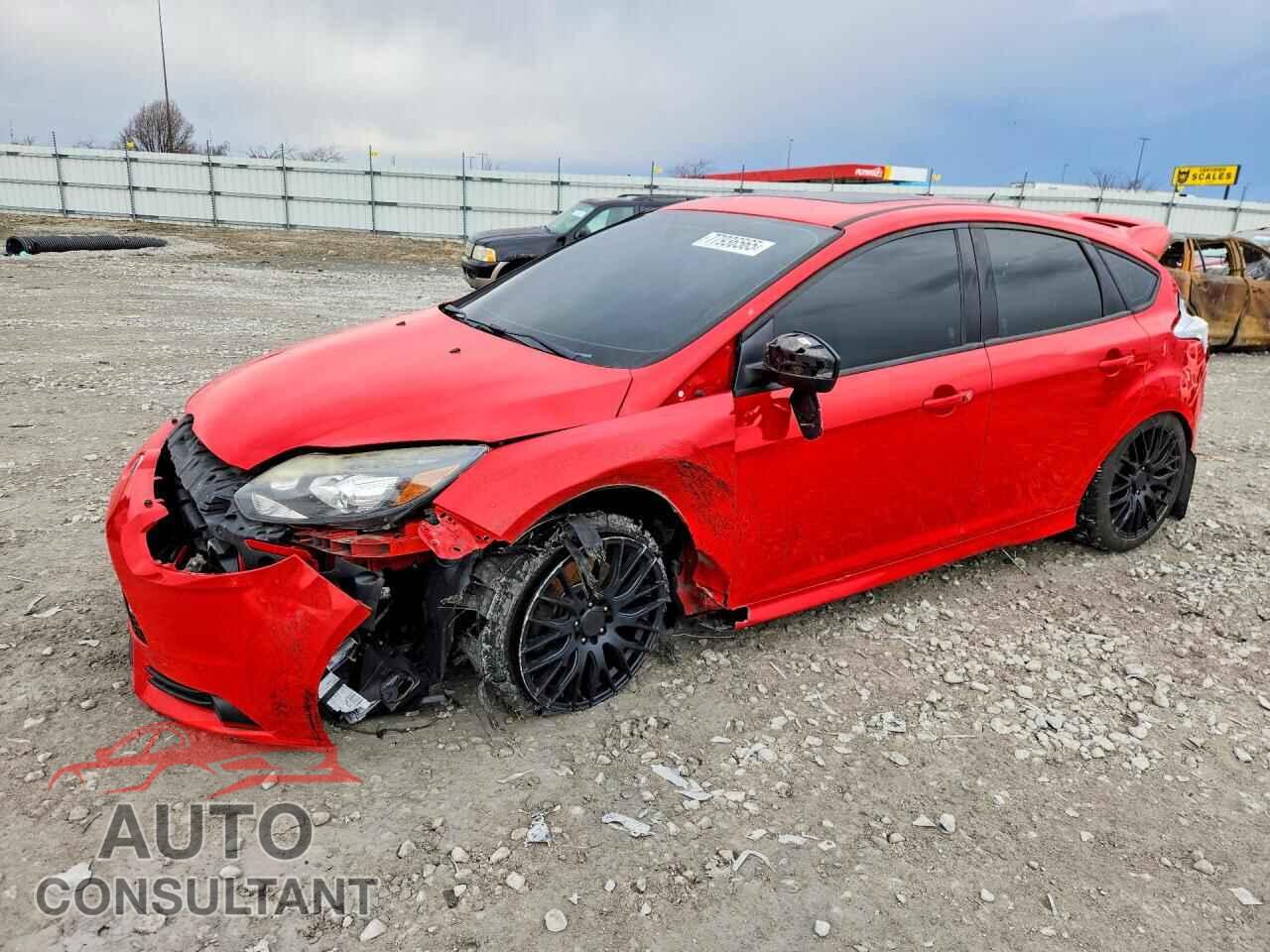 FORD FOCUS 2013 - 1FADP3L92DL201966