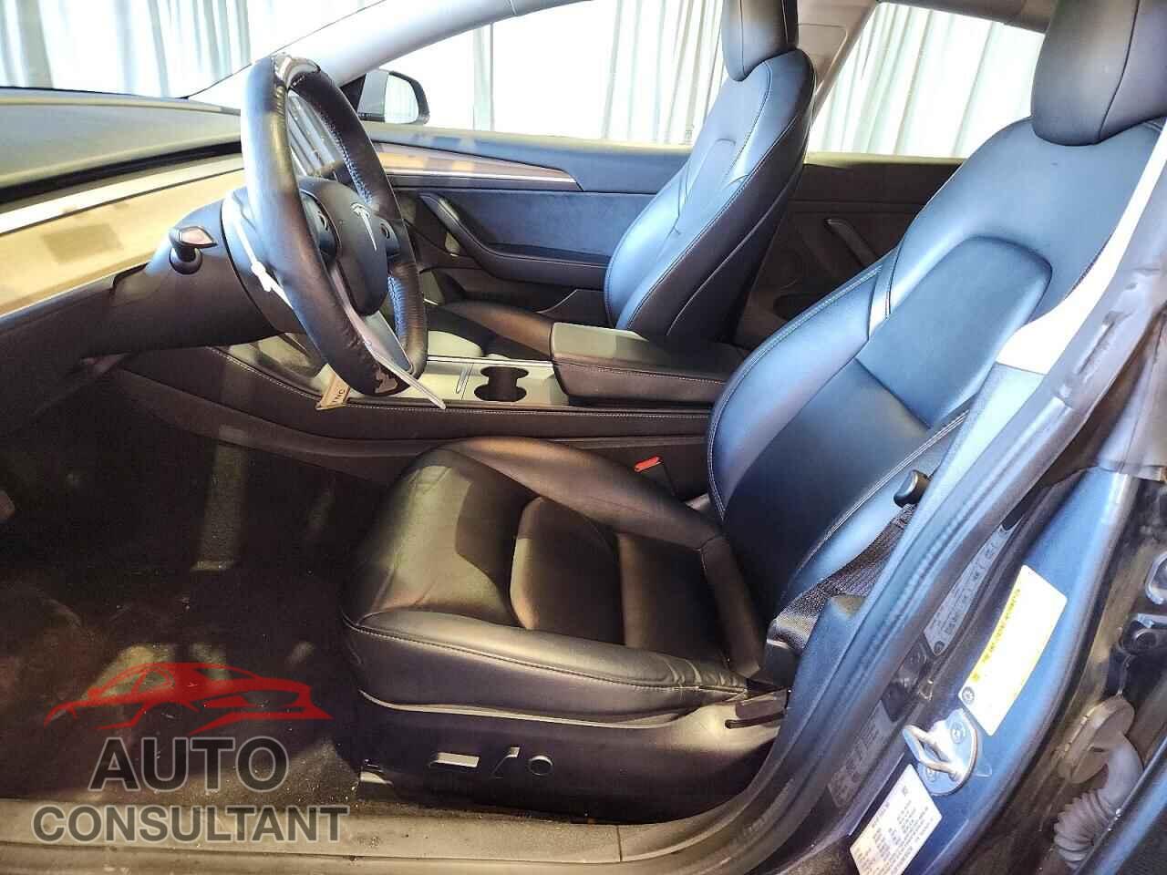 TESLA MODEL 3 2022 - 5YJ3E1EA3NF304230