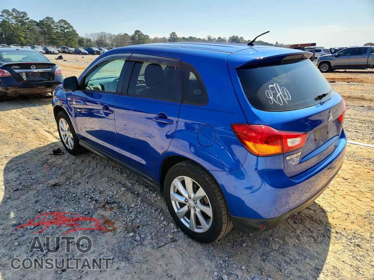MITSUBISHI OUTLANDER 2015 - 4A4AP3AU8FE058977