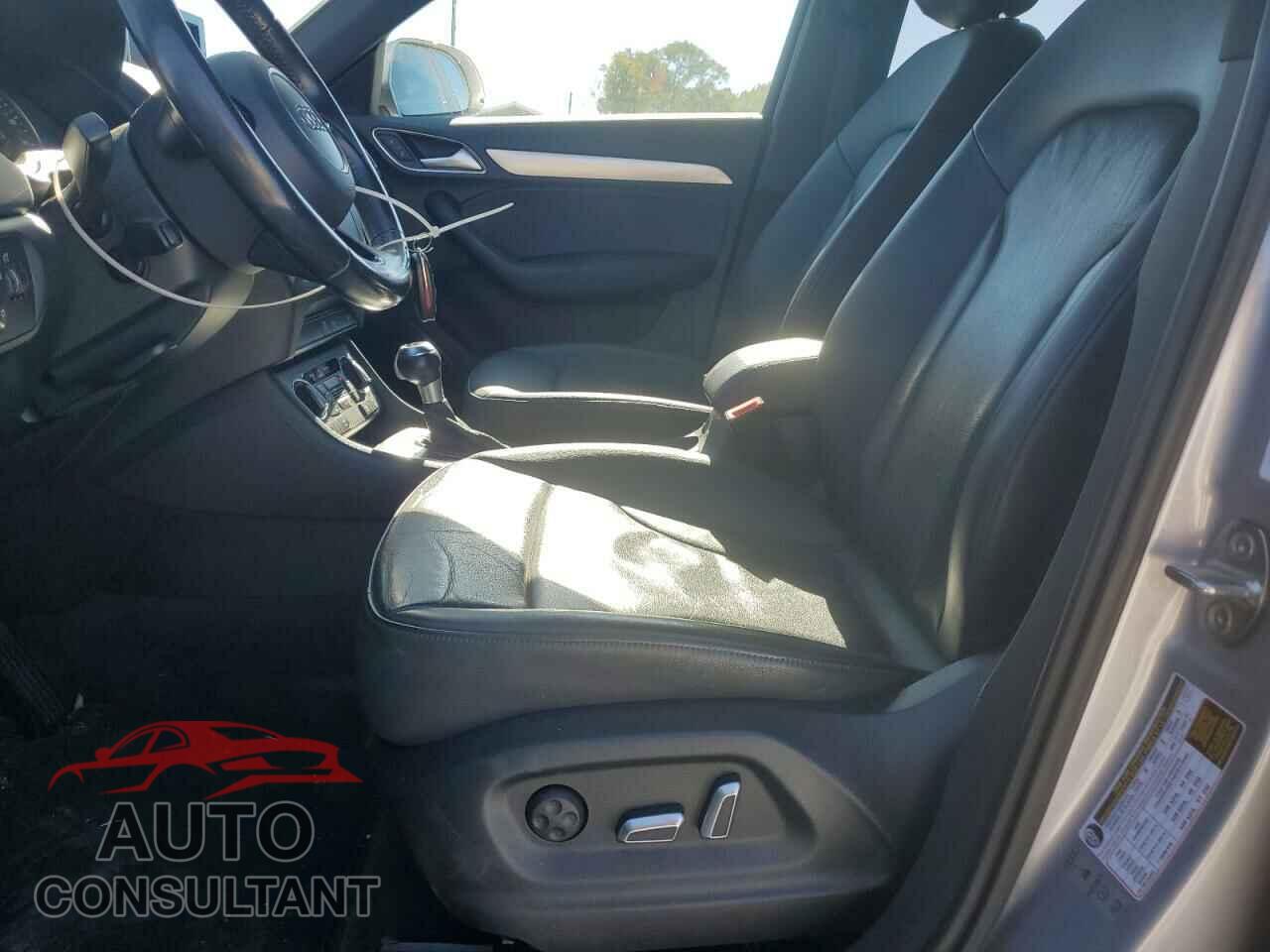 AUDI Q3 2016 - WA1EFCFS2GR016411