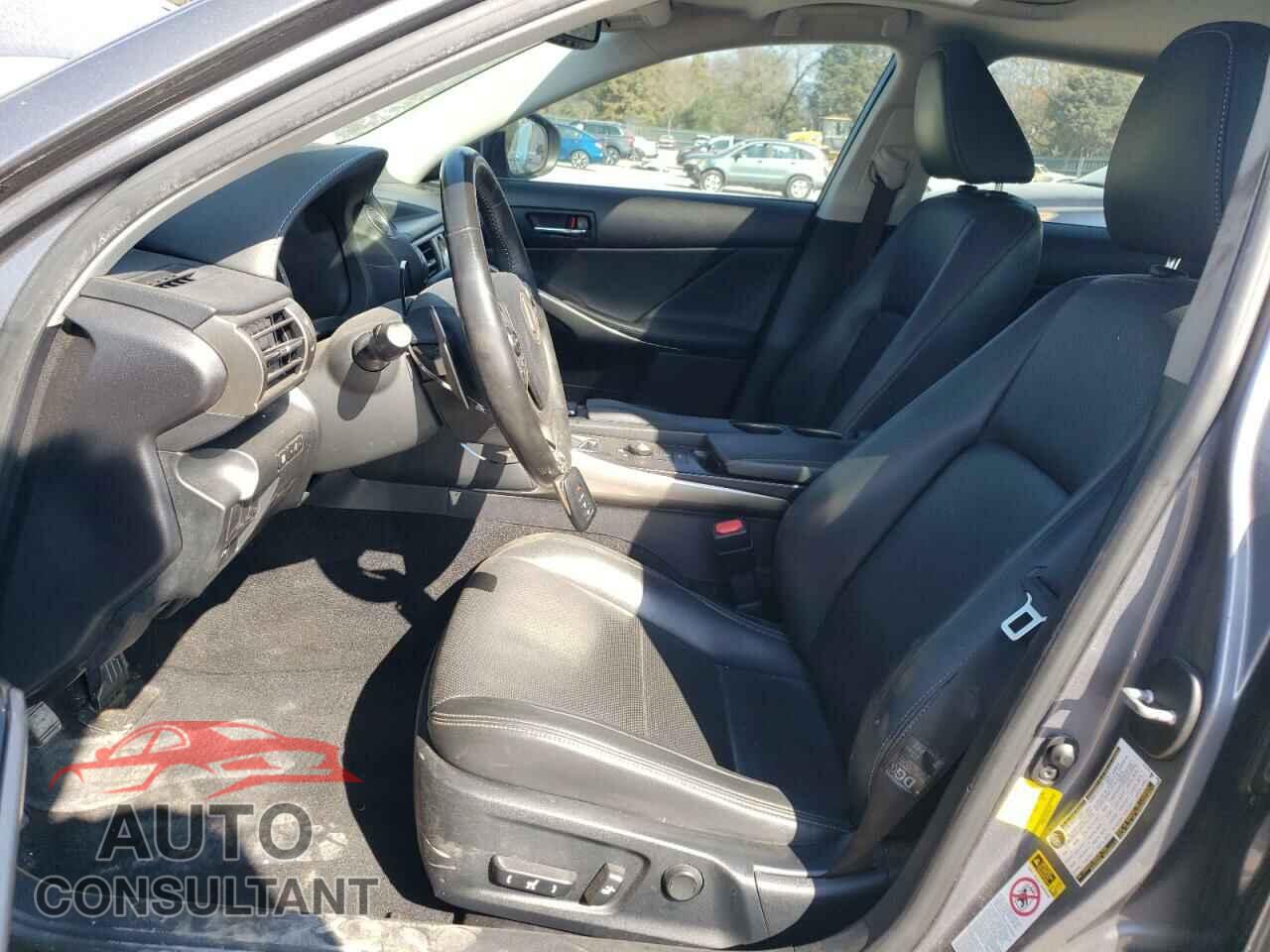 LEXUS IS 2015 - JTHBF1D29F5062550