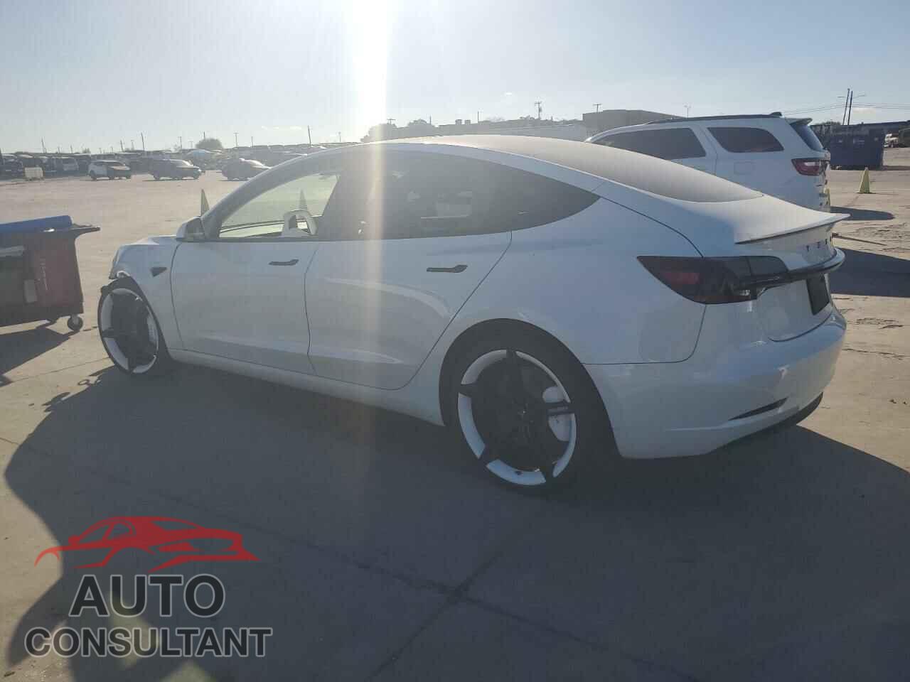 TESLA MODEL 3 2021 - 5YJ3E1EC9MF995666