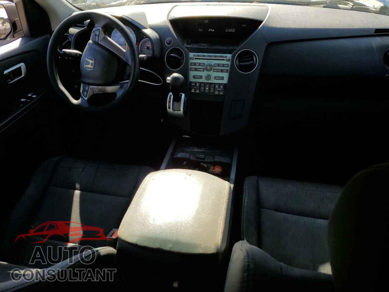 HONDA PILOT 2011 - 5FNYF3H4XBB045820