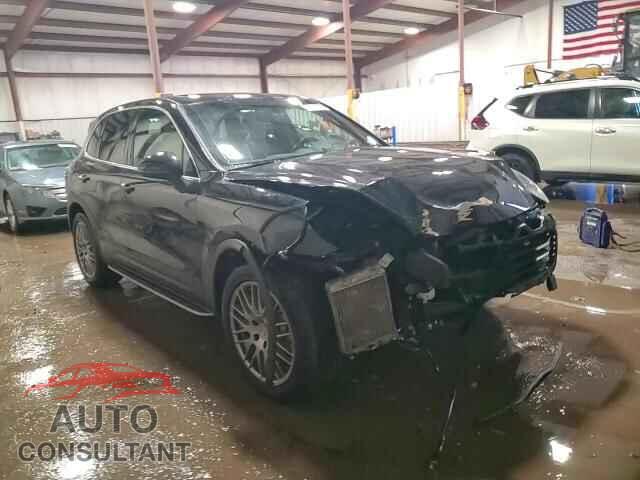 PORSCHE CAYENNE 2017 - WP1AB2A20HLA52733