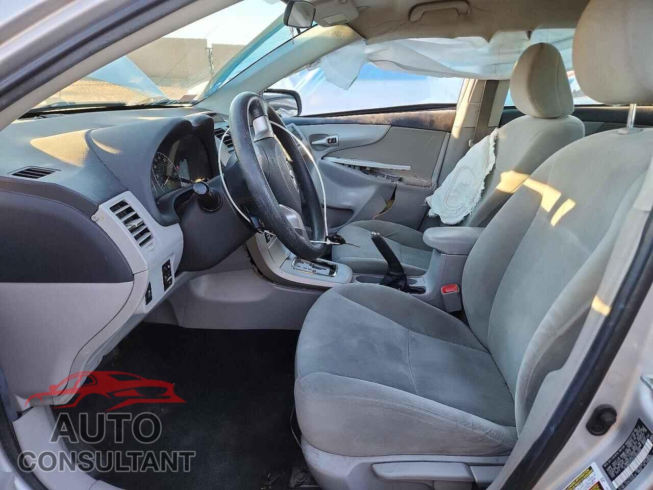 TOYOTA COROLLA 2012 - 2T1BU4EE6CC882083