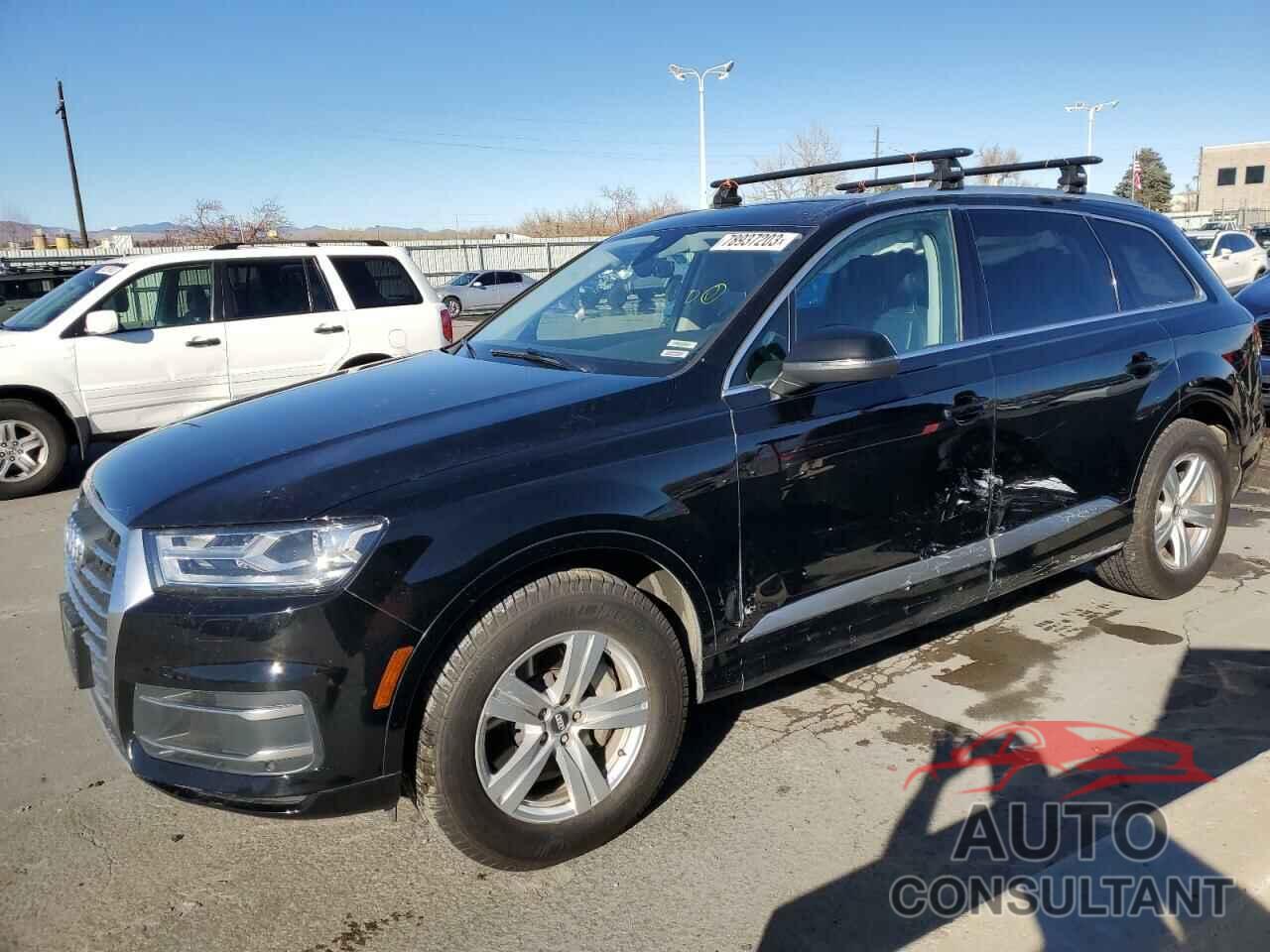 AUDI Q7 2018 - WA1LHAF77JD051161