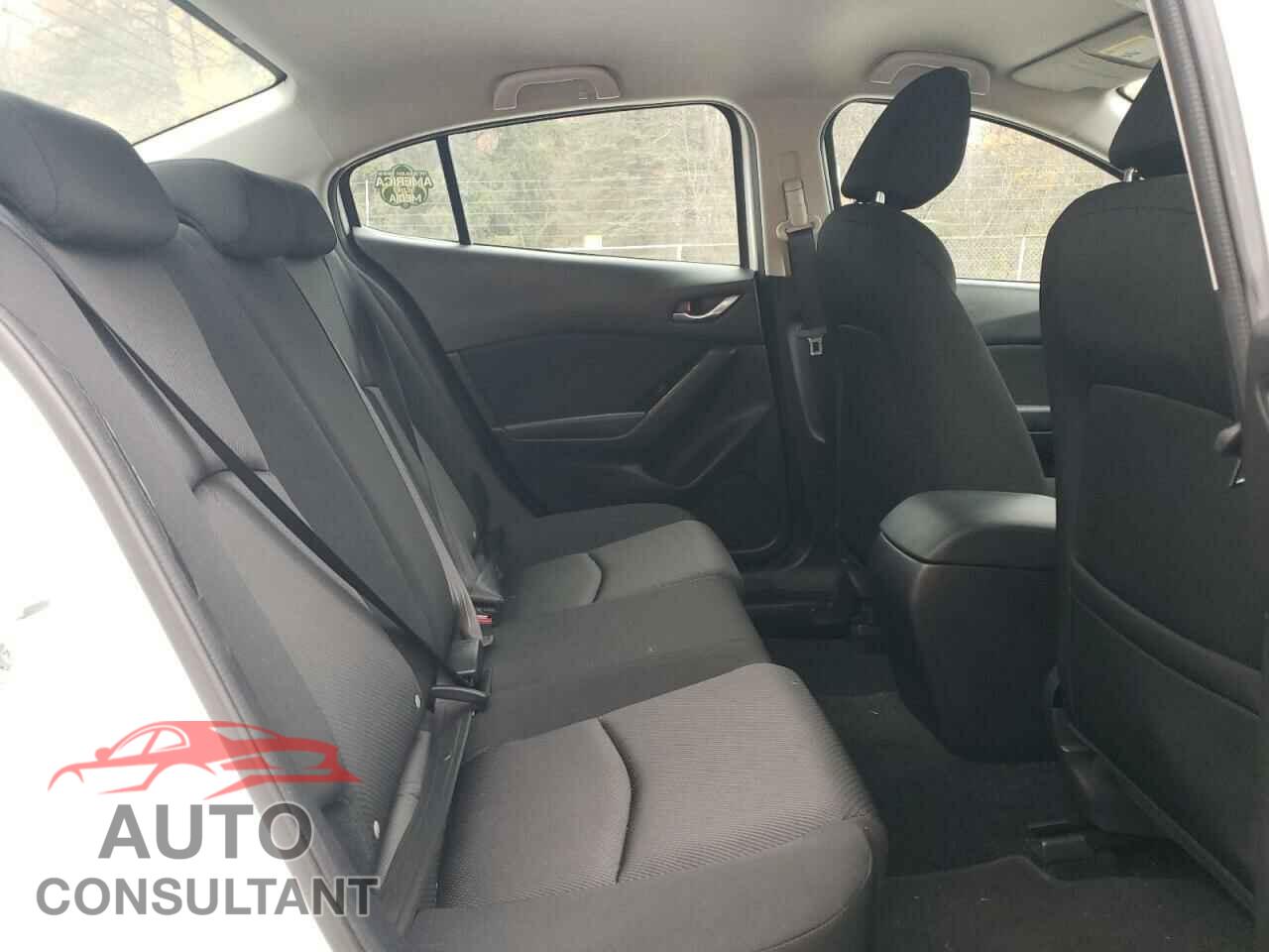 MAZDA 3 2018 - 3MZBN1U76JM227938