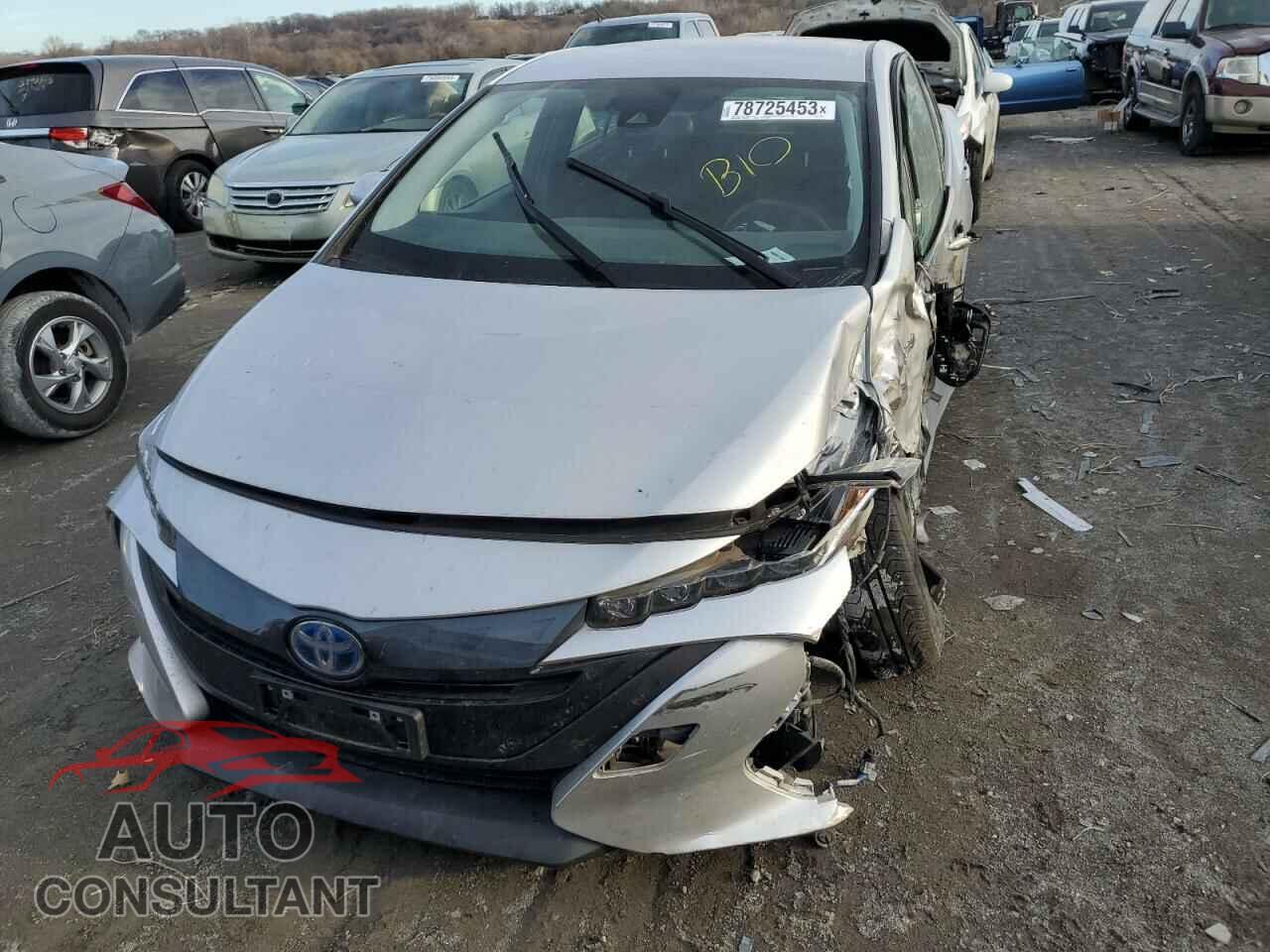 TOYOTA PRIUS 2019 - JTDKARFP7K3105408