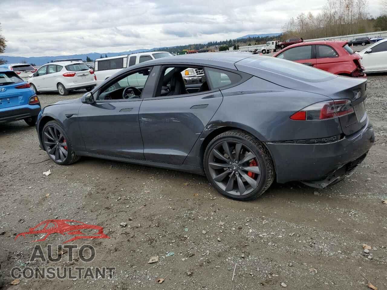 TESLA MODEL S 2017 - 5YJSA1E48HF216716