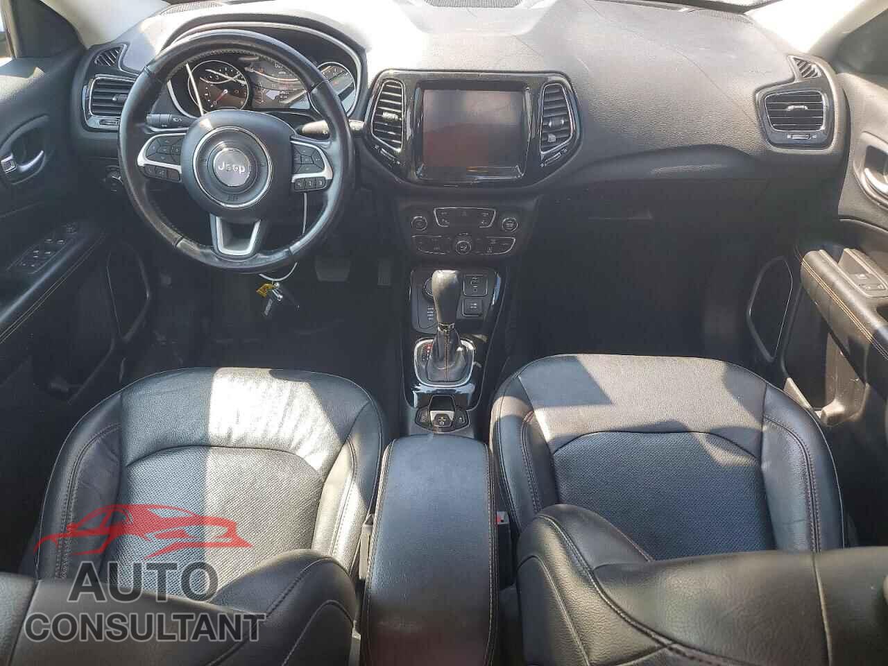 JEEP COMPASS 2021 - 3C4NJDCB3MT605095