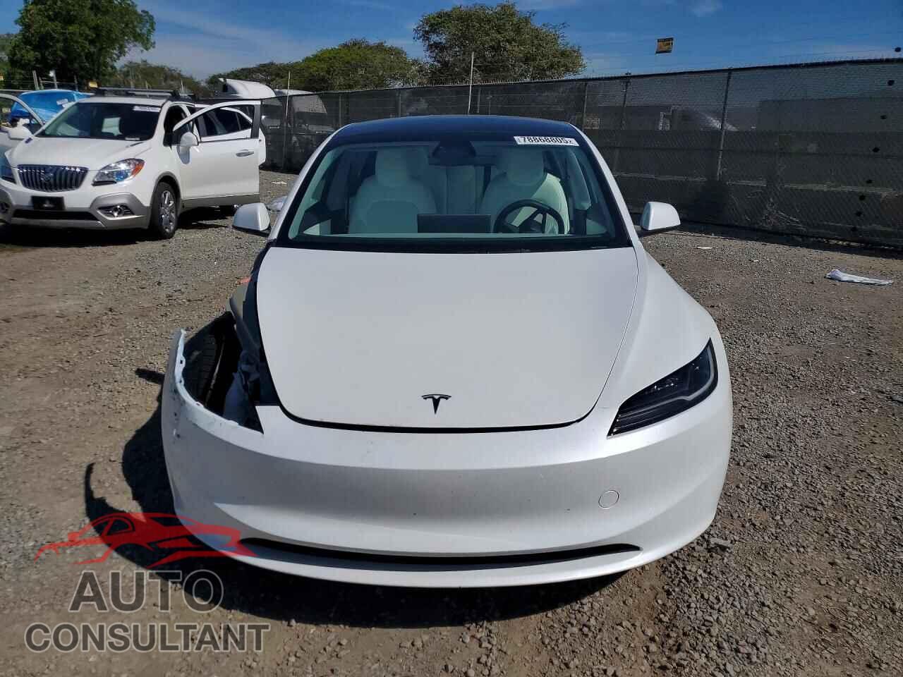 TESLA MODEL 3 2025 - 5YJ3E1EA1SF068804