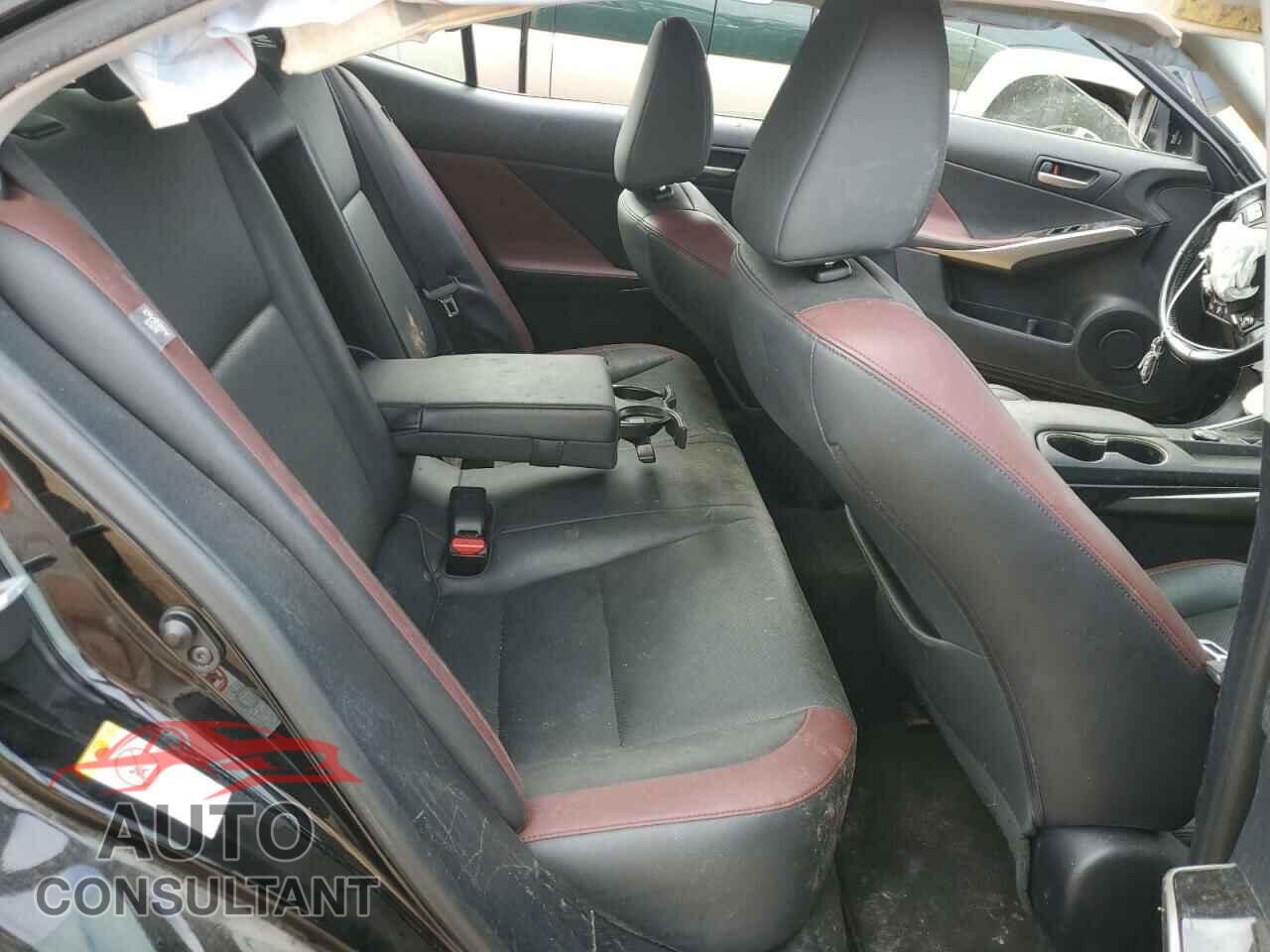 LEXUS IS 2017 - JTHBA1D22H5052976