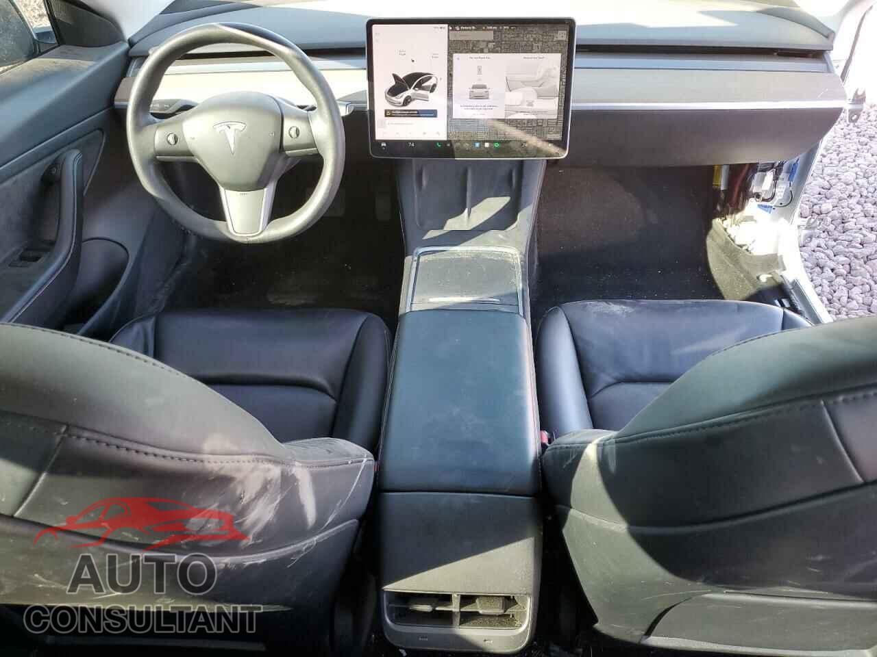 TESLA MODEL 3 2021 - 5YJ3E1EA8MF930757