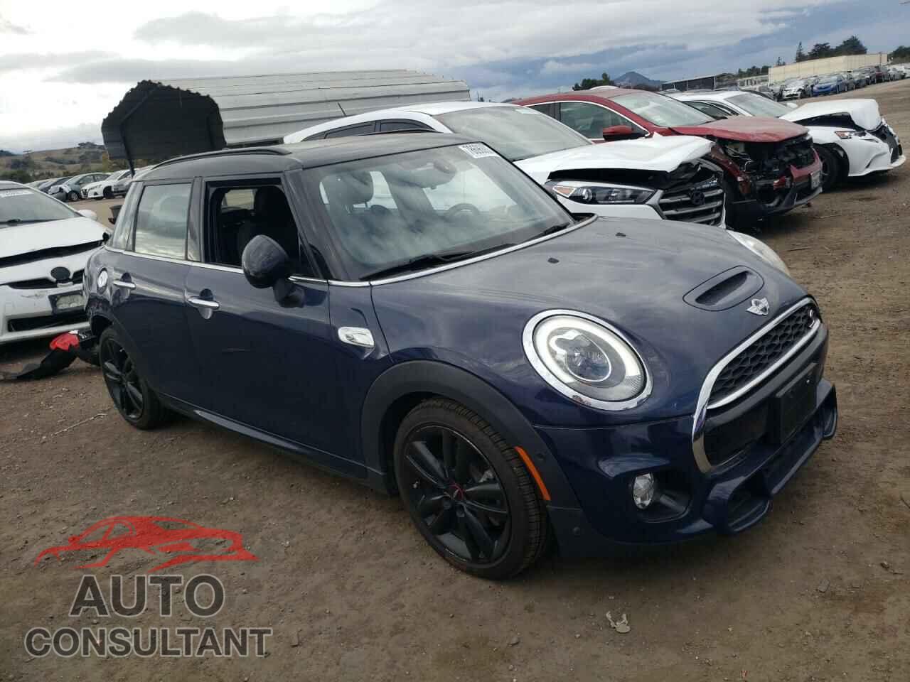 MINI COOPER 2018 - WMWXU3C52J2F50026
