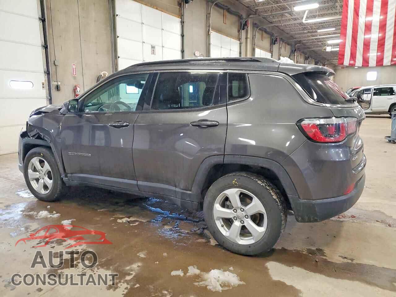JEEP COMPASS 2018 - 3C4NJDBB6JT259055