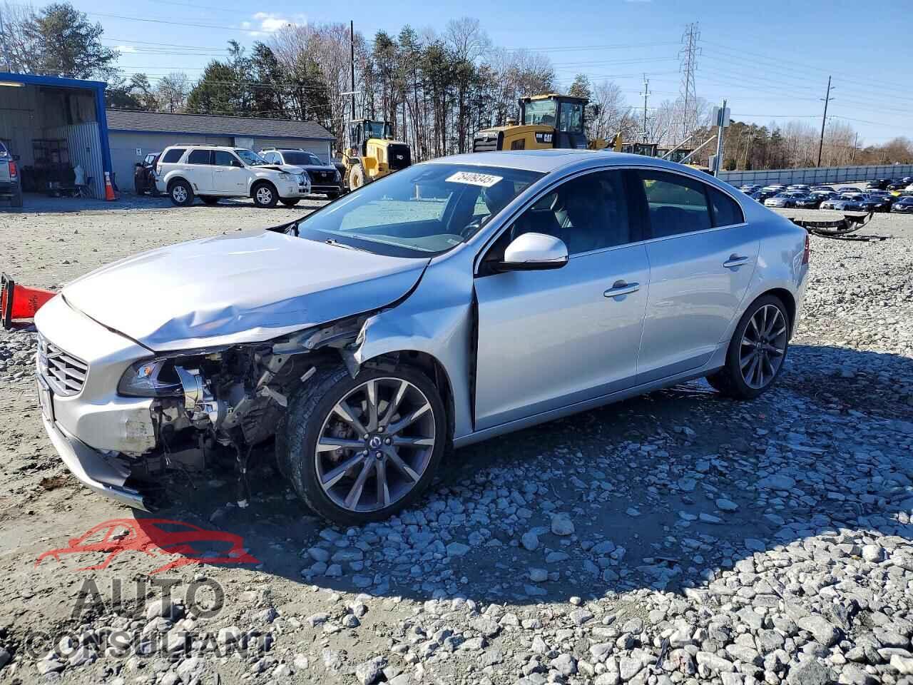 VOLVO S60 2015 - YV1612TK7F1341506